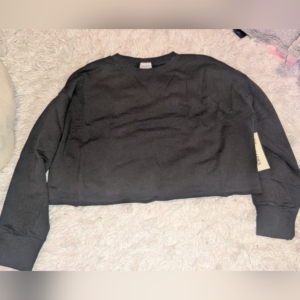 Nwt No Boundaries Black Cropped Sweatshirt Sz M